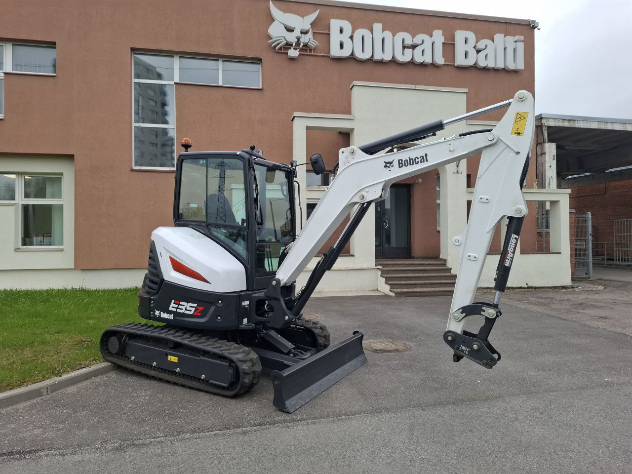 Bobcat E35z (Demo) – 45 190 €